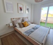 Апартаменты в Ориуэла Коста с террасой 85 кв.м 3 комнаты