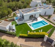 Вилла в San Miguel de Salinas з терасою та басейном 273 кв.м.