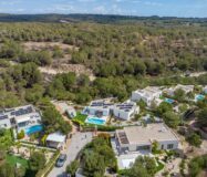 Вилла в San Miguel de Salinas з терасою та басейном 273 кв.м.