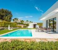 Вилла в San Miguel de Salinas з терасою та басейном 273 кв.м.