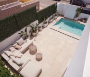 Вилла с 3 спальнями и бассейном в Ориуэла Коста 320 кв.м