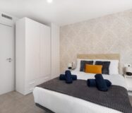 Просторна квартира в центрі Аліканте 154 кв.м з 6 спальнями