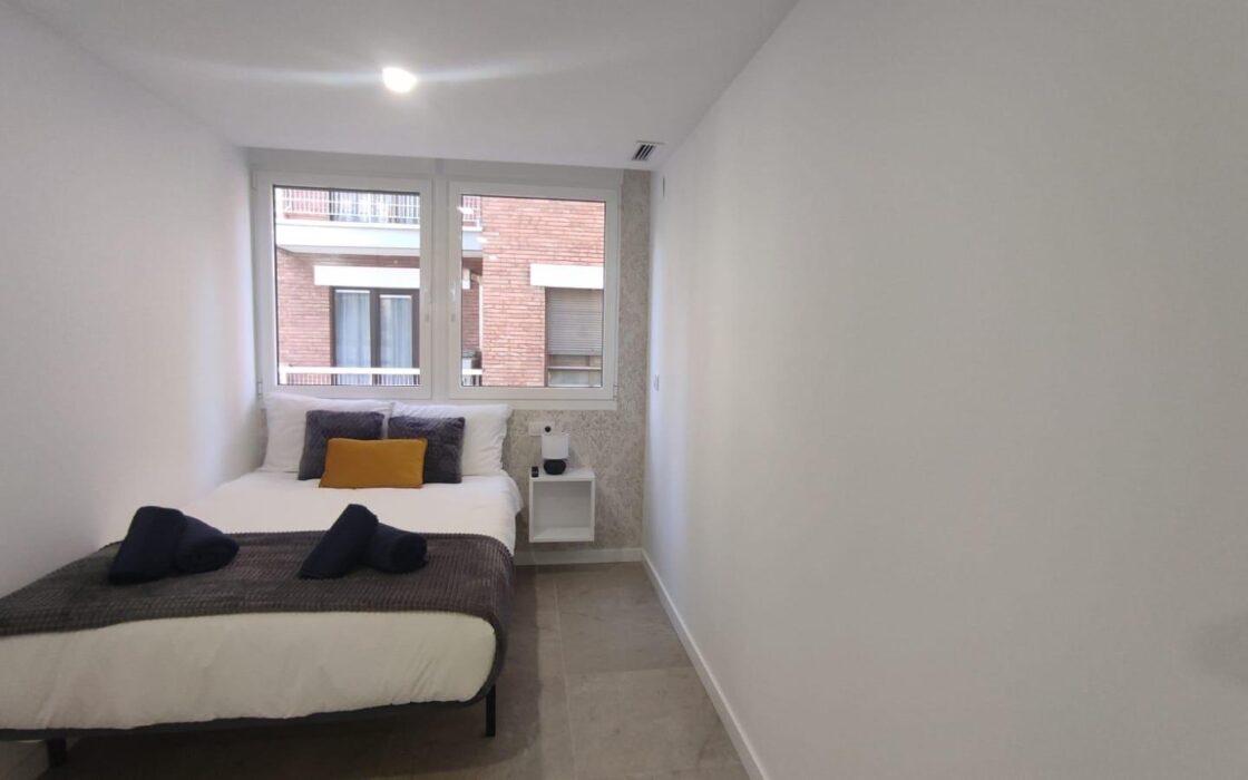 Просторна квартира в центрі Аліканте 154 кв.м з 6 спальнями