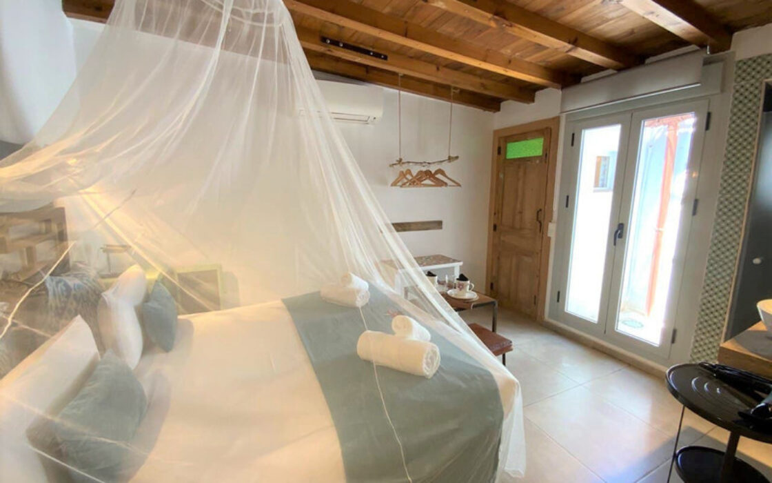 Вилла в Марбелье, 6 комнат, вид на море, с мебелью