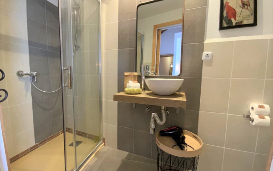 Вилла в Марбелье, 6 комнат, вид на море, с мебелью