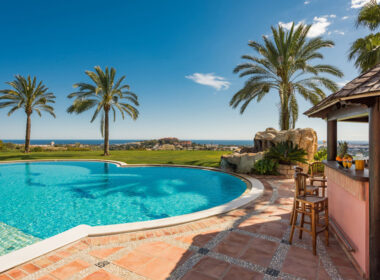 Розкішна тераса в Іспанії, 2000 кв.м на Коста-дель-Соль