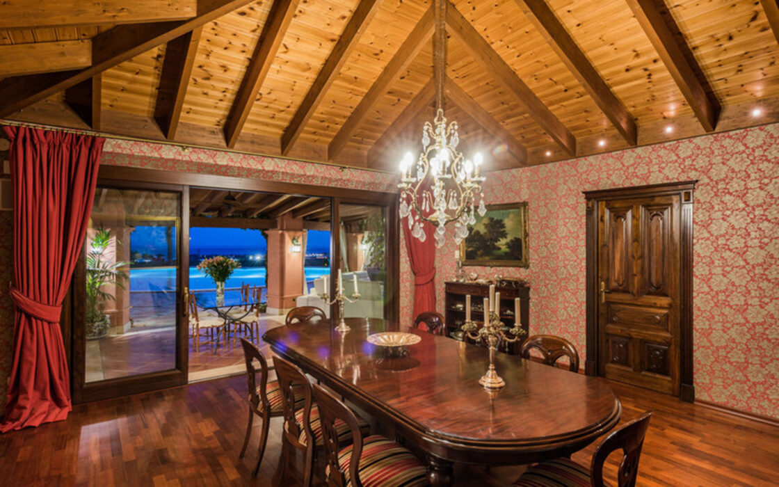 Розкішна тераса в Іспанії, 2000 кв.м на Коста-дель-Соль