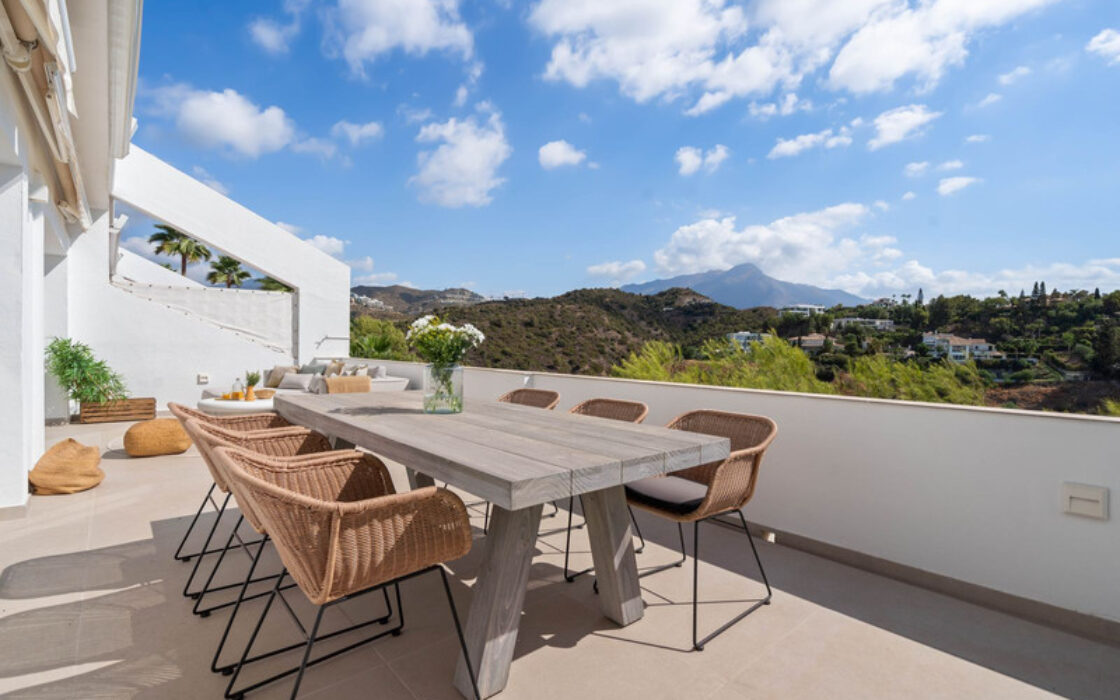 Квартира з терасою в Ла-Кінта 141 кв.м 4 кімнати