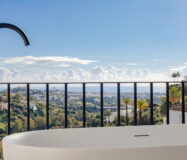 Апартаменты на среднем этаже в La Quinta, 155 кв.м, терраса