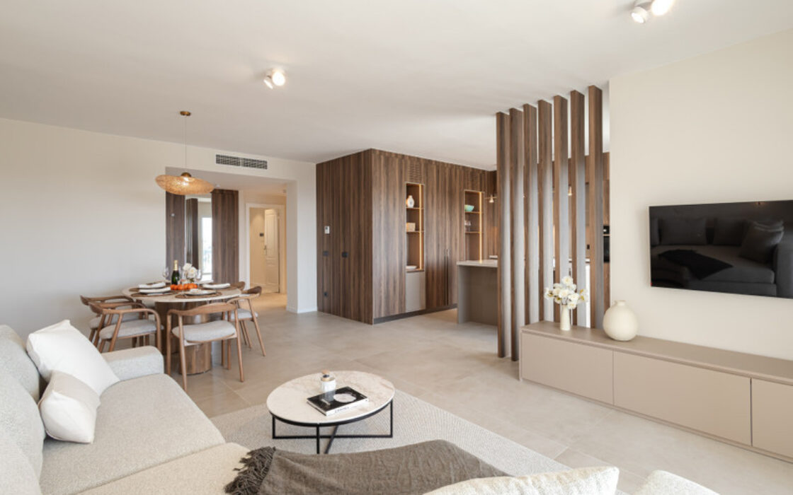 Апартаменты на среднем этаже в La Quinta, 155 кв.м, терраса