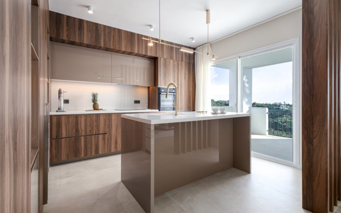 Апартаменты на среднем этаже в La Quinta, 155 кв.м, терраса