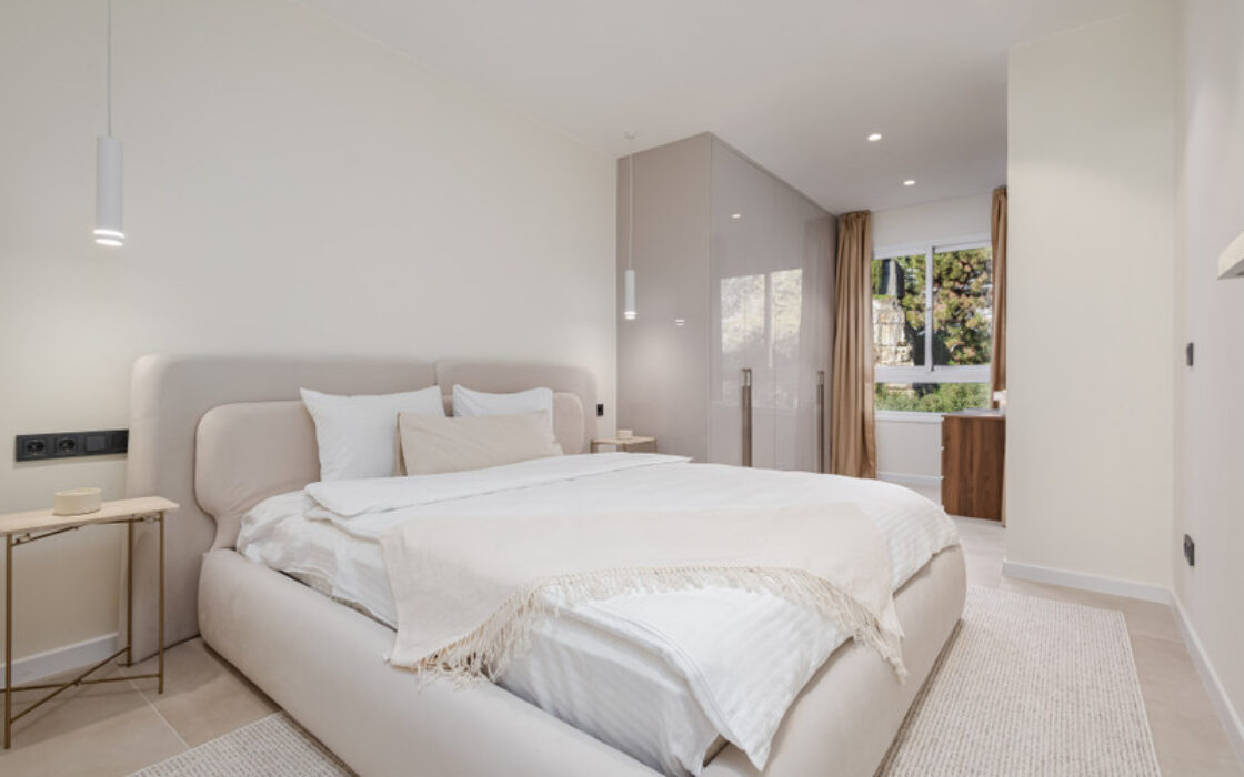 Апартаменты на среднем этаже в La Quinta, 155 кв.м, терраса