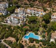 Апартаменты на среднем этаже в La Quinta, 155 кв.м, терраса