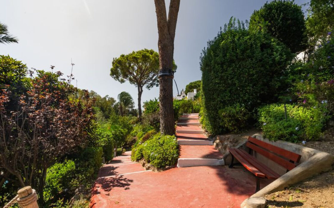 Апартаменты на среднем этаже в La Quinta, 155 кв.м, терраса