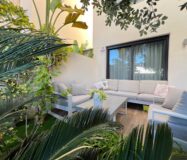 Розкішна вілла з басейном за 500 м від моря, 3 спальні