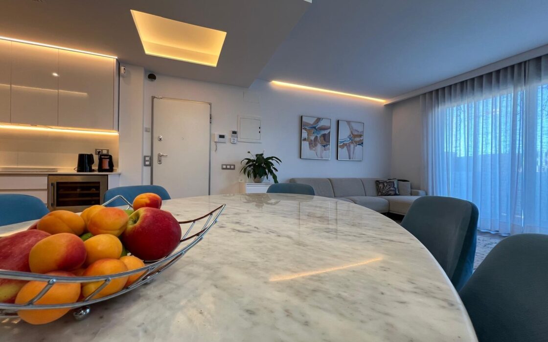 Розкішна вілла з басейном за 500 м від моря, 3 спальні