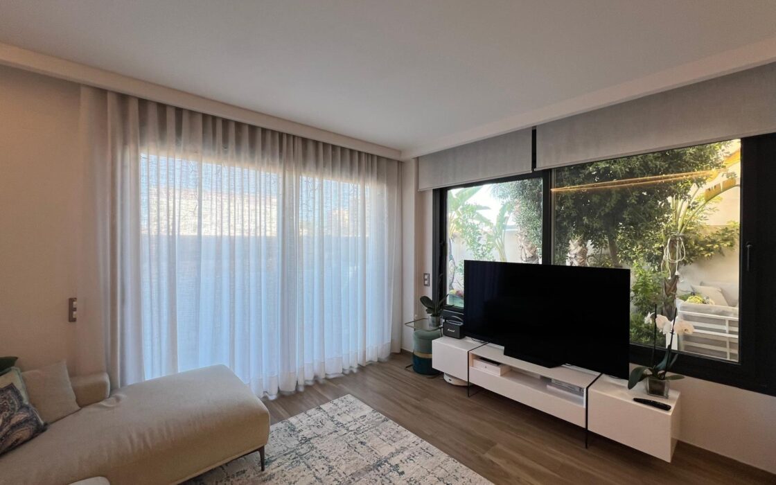 Розкішна вілла з басейном за 500 м від моря, 3 спальні