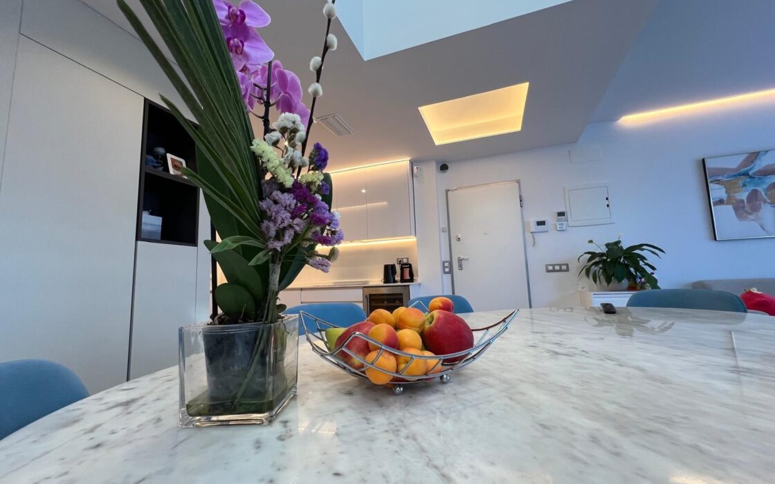 Розкішна вілла з басейном за 500 м від моря, 3 спальні