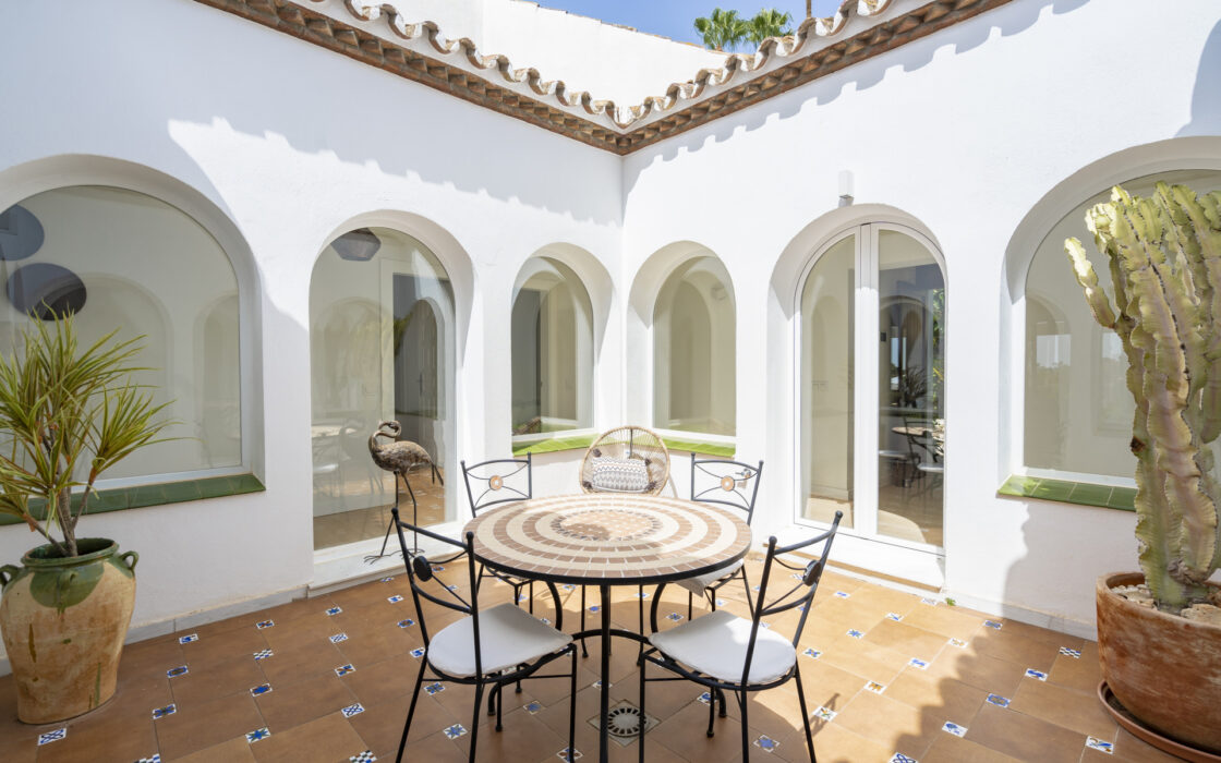 Вілла з терасою в Ель Параісо Альто, 295 кв.м.