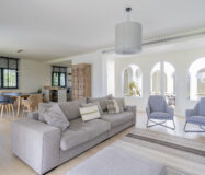 Вілла з терасою в Ель Параісо Альто, 295 кв.м.