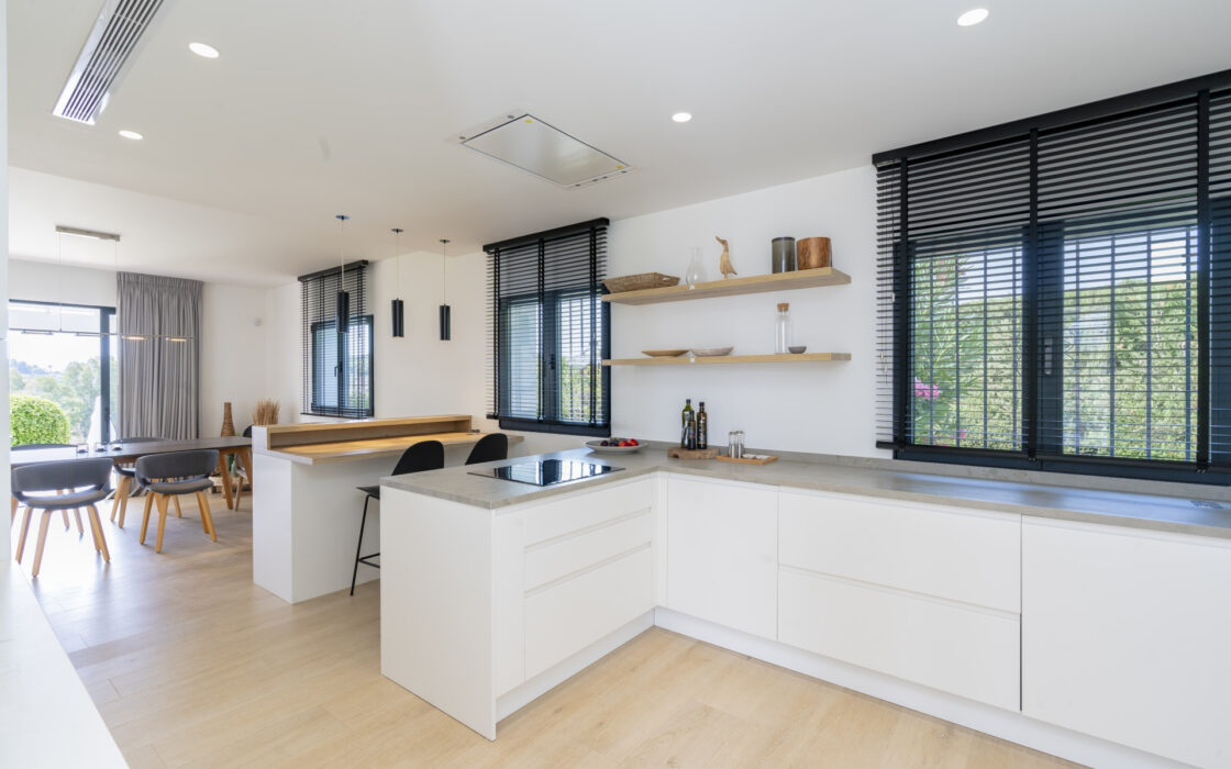 Вілла з терасою в Ель Параісо Альто, 295 кв.м.