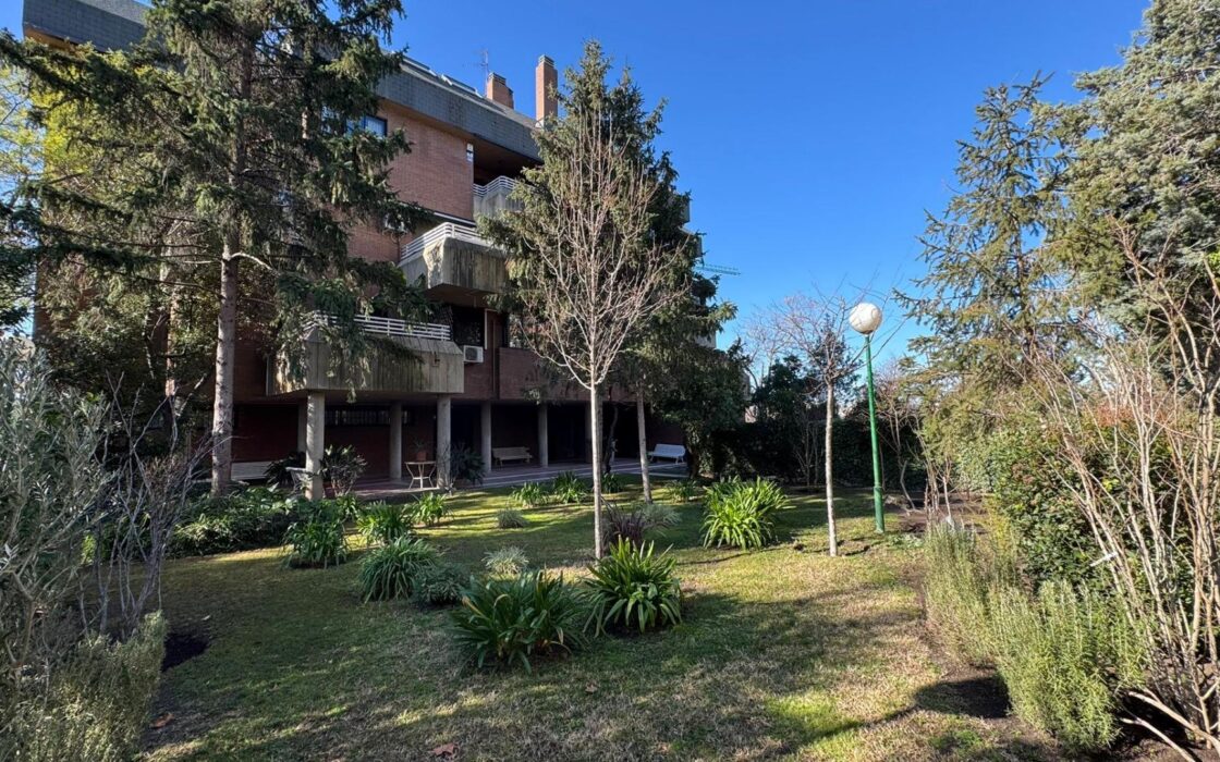 Элитная квартира в Мадриде 114 кв.м с террасой и видом