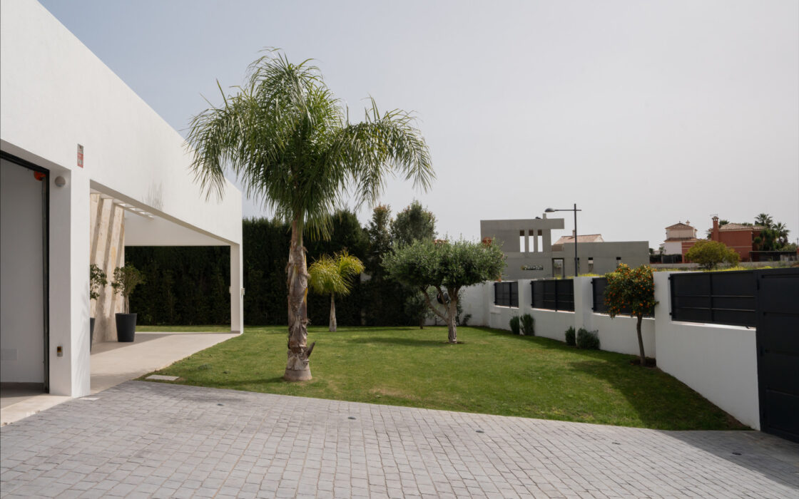 Вілла в Valle Romano 5 кімнат з терасою 319 кв.м біля моря