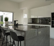 Вілла в Valle Romano 5 кімнат з терасою 319 кв.м біля моря