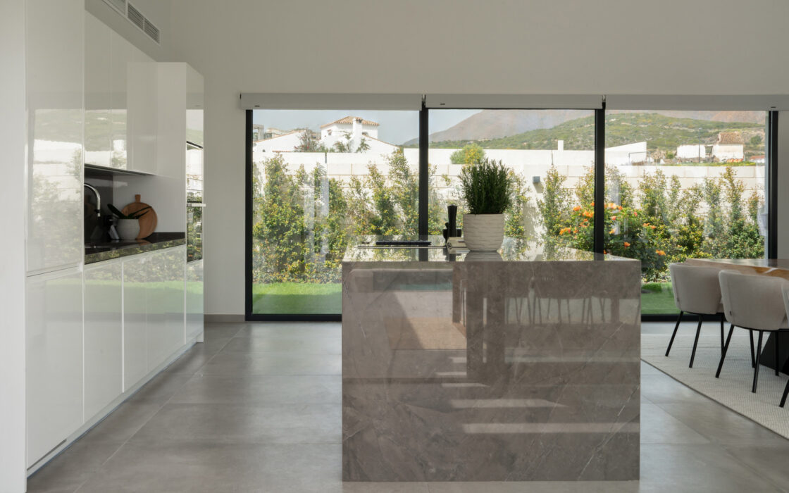 Вілла в Valle Romano 5 кімнат з терасою 319 кв.м біля моря