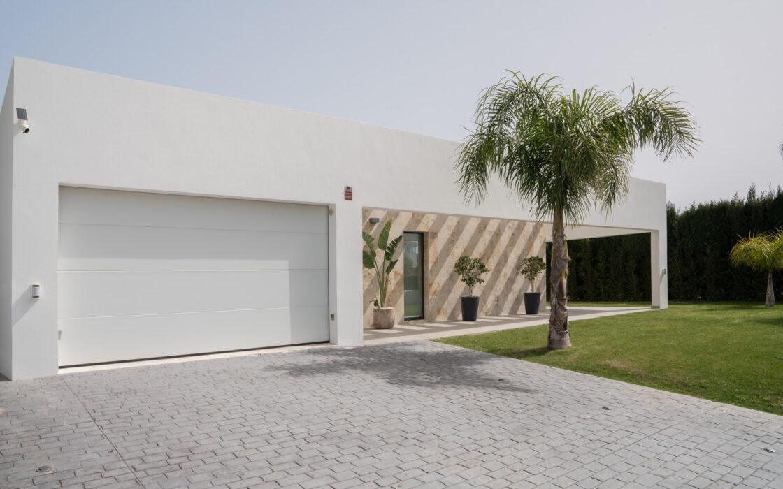 Вілла в Valle Romano 5 кімнат з терасою 319 кв.м біля моря