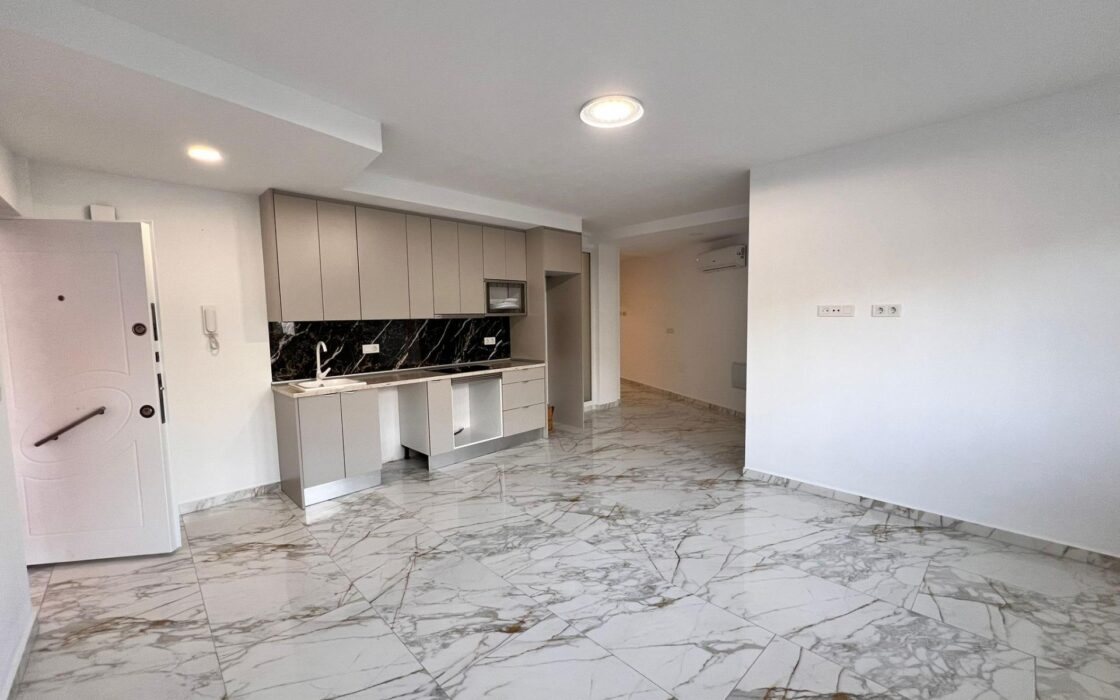 Апартаменты в Торревьехе 2 комнаты у пляжа Playa de los Locos