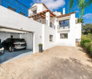 Розкішний будинок з терасою в Андалусії 492 кв.м