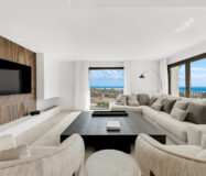 Розкішний будинок з терасою в Андалусії 492 кв.м