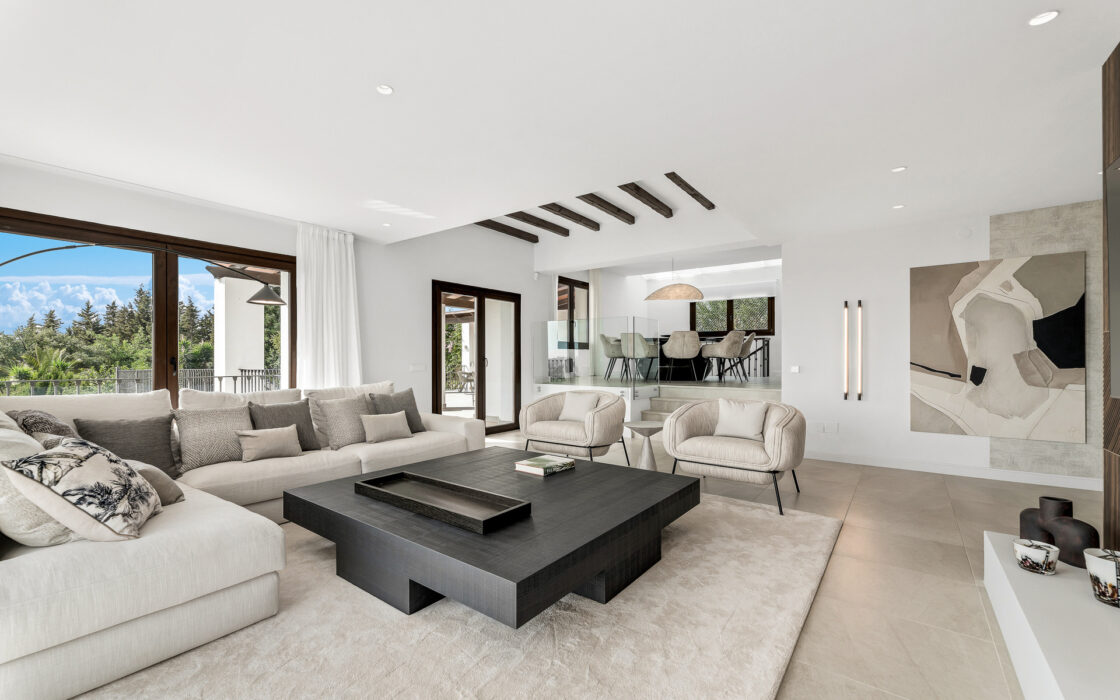 Розкішний будинок з терасою в Андалусії 492 кв.м