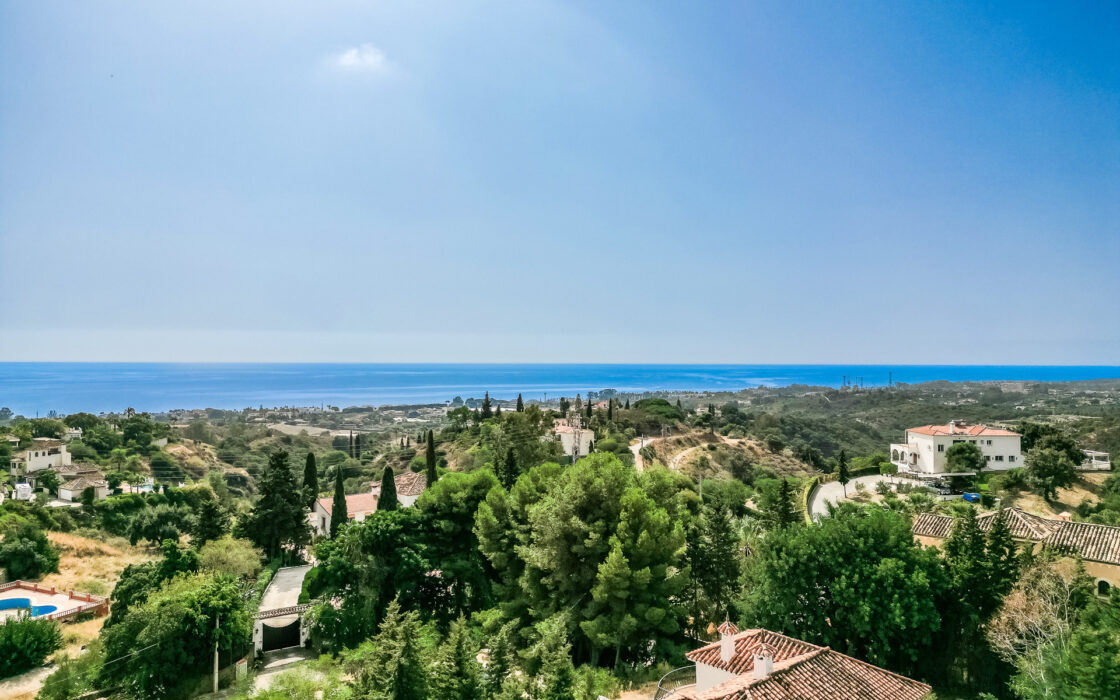 Розкішний будинок з терасою в Андалусії 492 кв.м