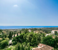 Розкішний будинок з терасою в Андалусії 492 кв.м