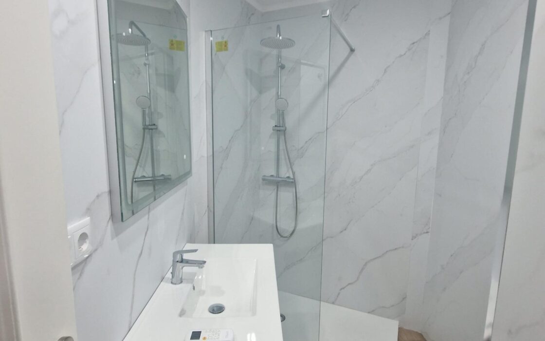 Апартаменти в Торрев’єсі 82 кв.м з 2 спальнями біля моря