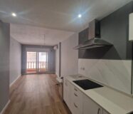 Апартаменти в Торрев’єсі 82 кв.м з 2 спальнями біля моря