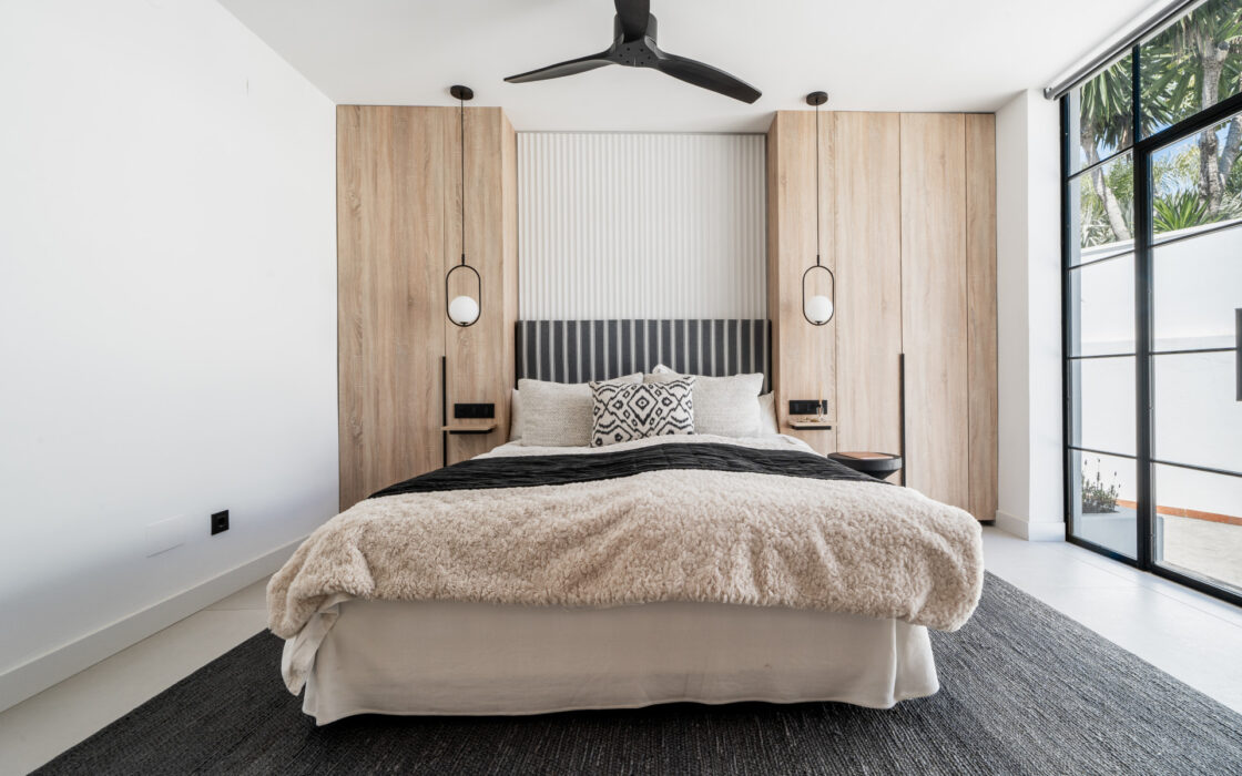 Четырехкомнатная вилла в El Madroñal с террасой 255 кв.м