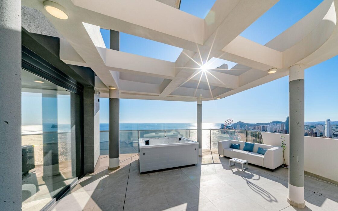 Преміум апартаменти на пляжі Понієнте, Бенідорм, 233 кв.м