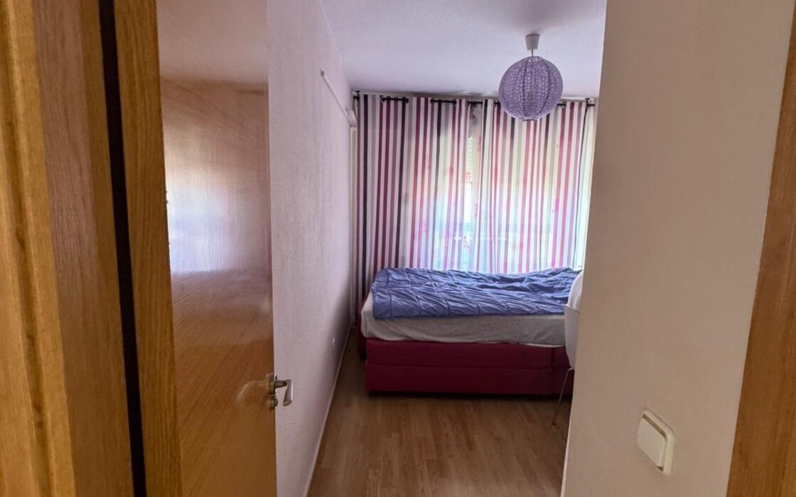 Квартира 3 спальни с террасой в Аликанте 91 кв.м