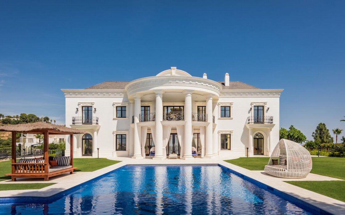 Вилла на Востоке Марбельи, 7 спален, терраса, 1190 кв.м.