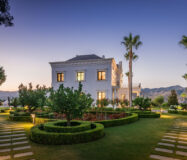 Вилла на Востоке Марбельи, 7 спален, терраса, 1190 кв.м.