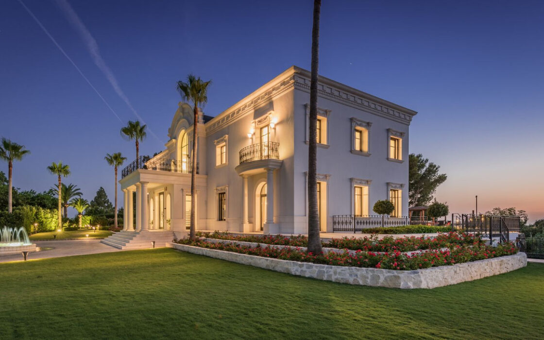 Вилла на Востоке Марбельи, 7 спален, терраса, 1190 кв.м.