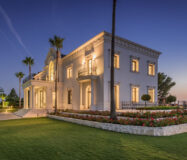 Вилла на Востоке Марбельи, 7 спален, терраса, 1190 кв.м.