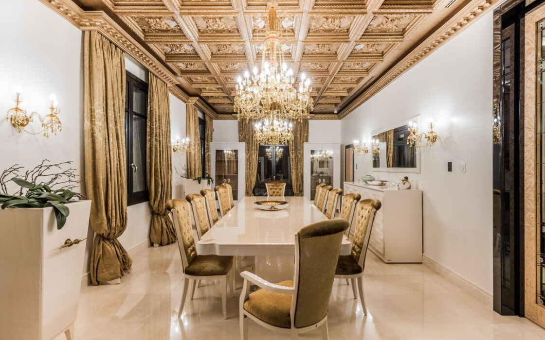 Вилла на Востоке Марбельи, 7 спален, терраса, 1190 кв.м.