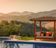 Вилла на Востоке Марбельи, 7 спален, терраса, 1190 кв.м.