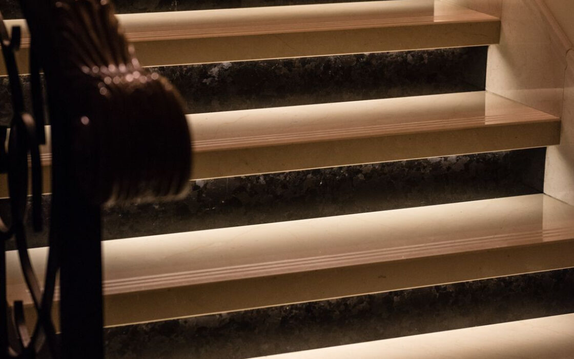 Вилла на Востоке Марбельи, 7 спален, терраса, 1190 кв.м.