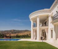 Вилла на Востоке Марбельи, 7 спален, терраса, 1190 кв.м.