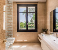 Вилла на Востоке Марбельи, 7 спален, терраса, 1190 кв.м.